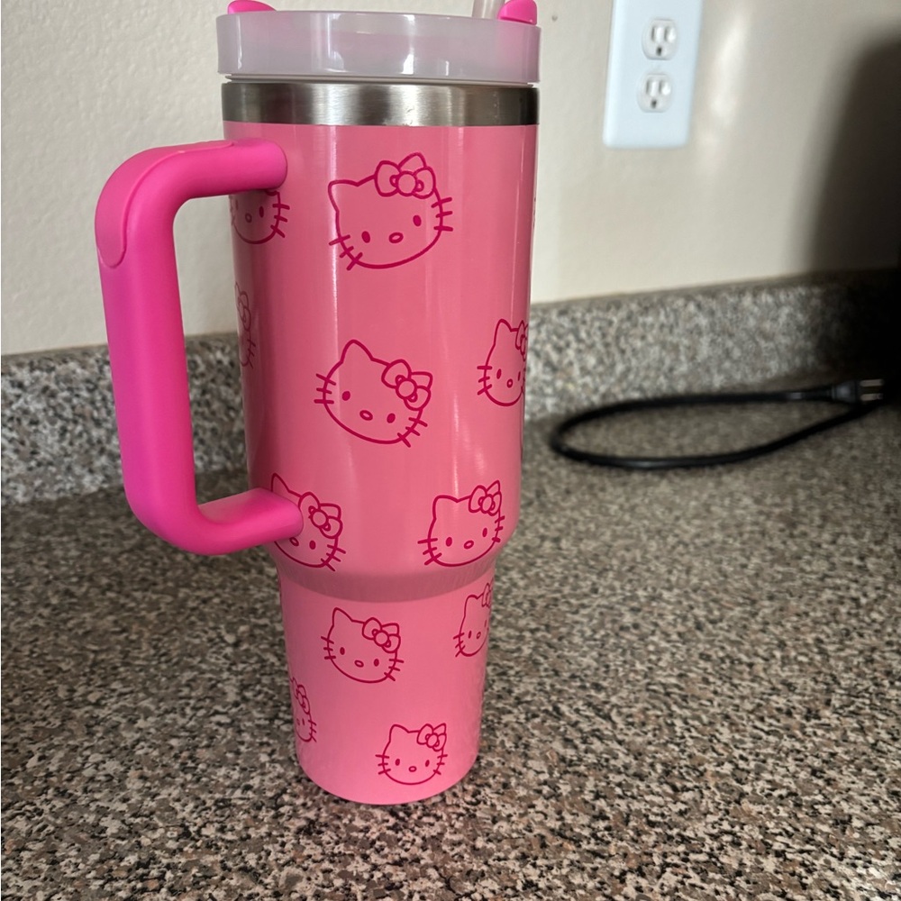 Hello Kitty Pink Travel tumbler